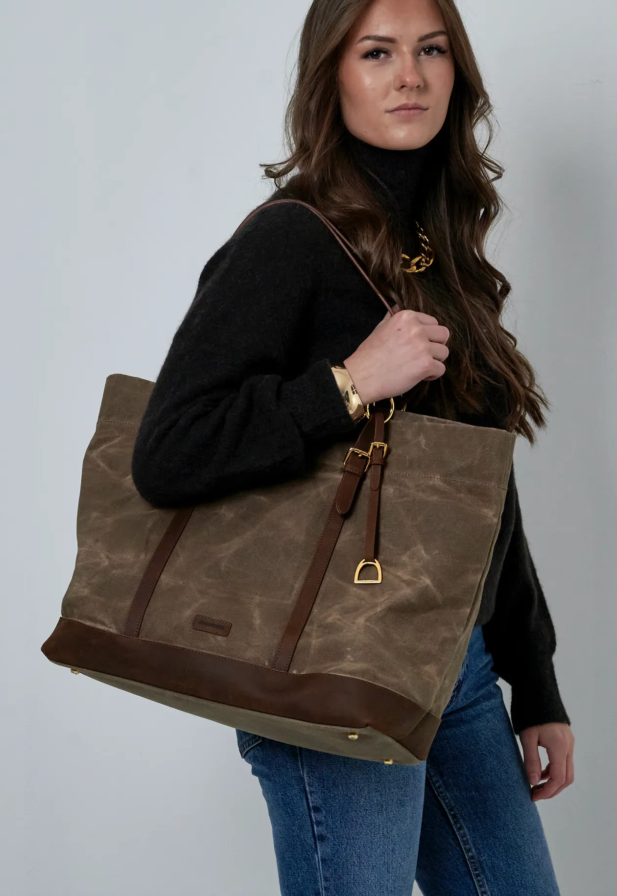 ADAMSBRO´ s  LUXURY SHOPPER