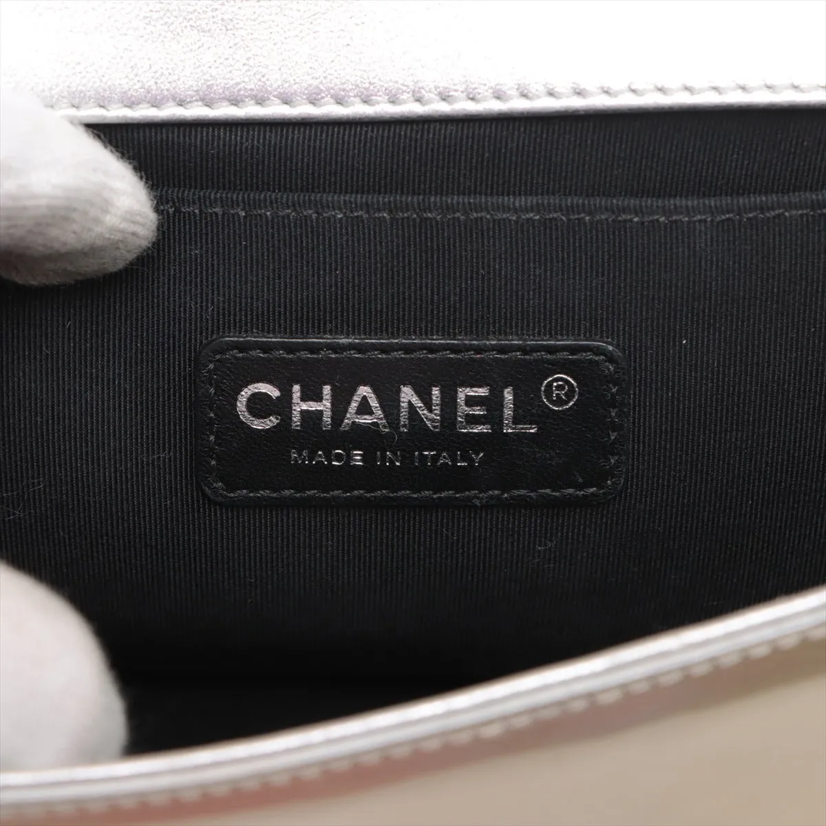 Chanel Boy Chanel 25 Patent Leather Chain Shoulder Bag G x Silver Silver  17 A67086