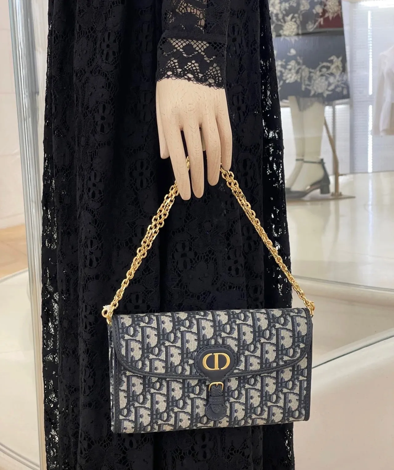 DR288 Dior Bobby East-West Pouch with Chain / 8.5 x 4.5 x 1.5 inches