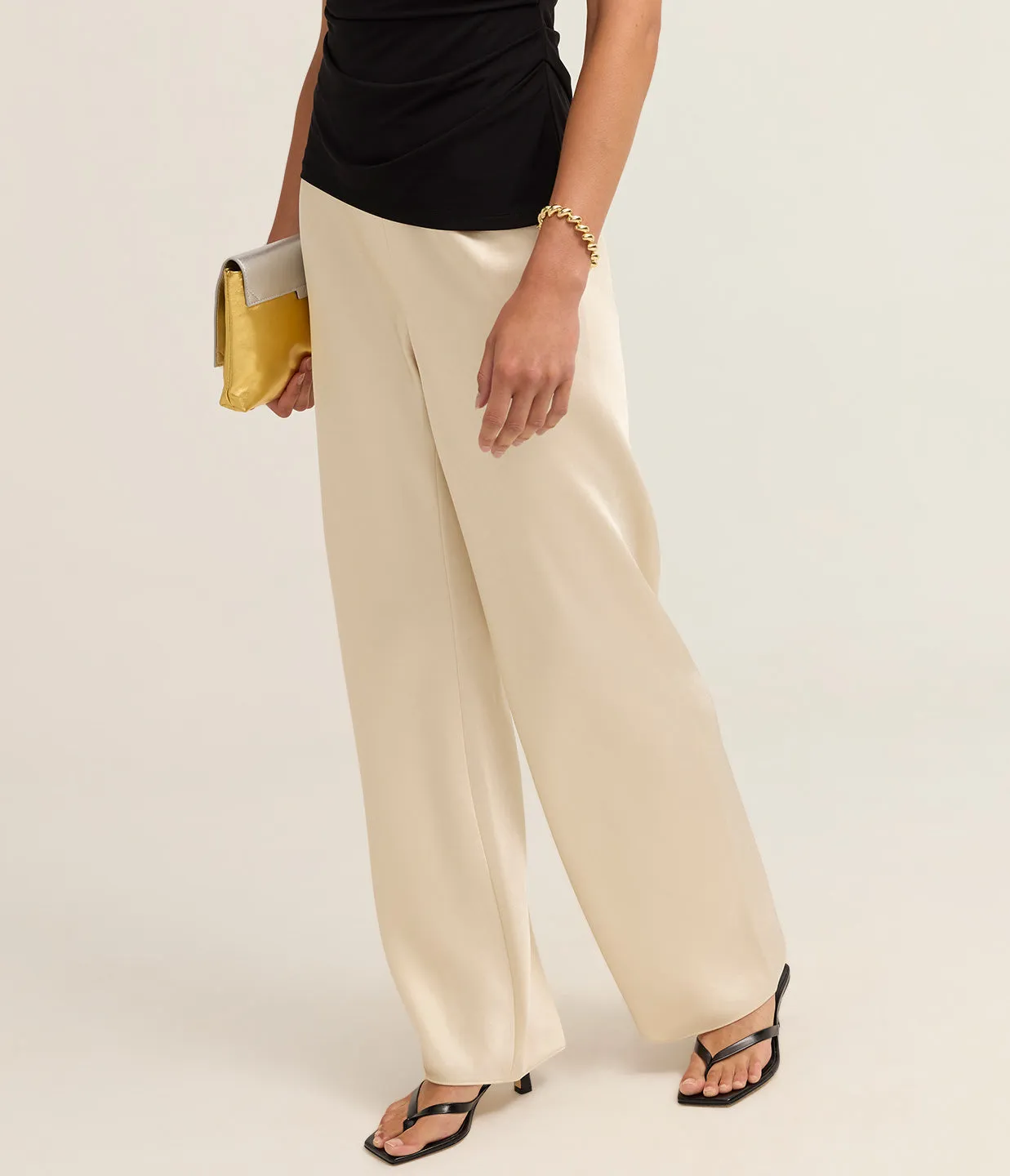 Fluid Bias Pant in Bona