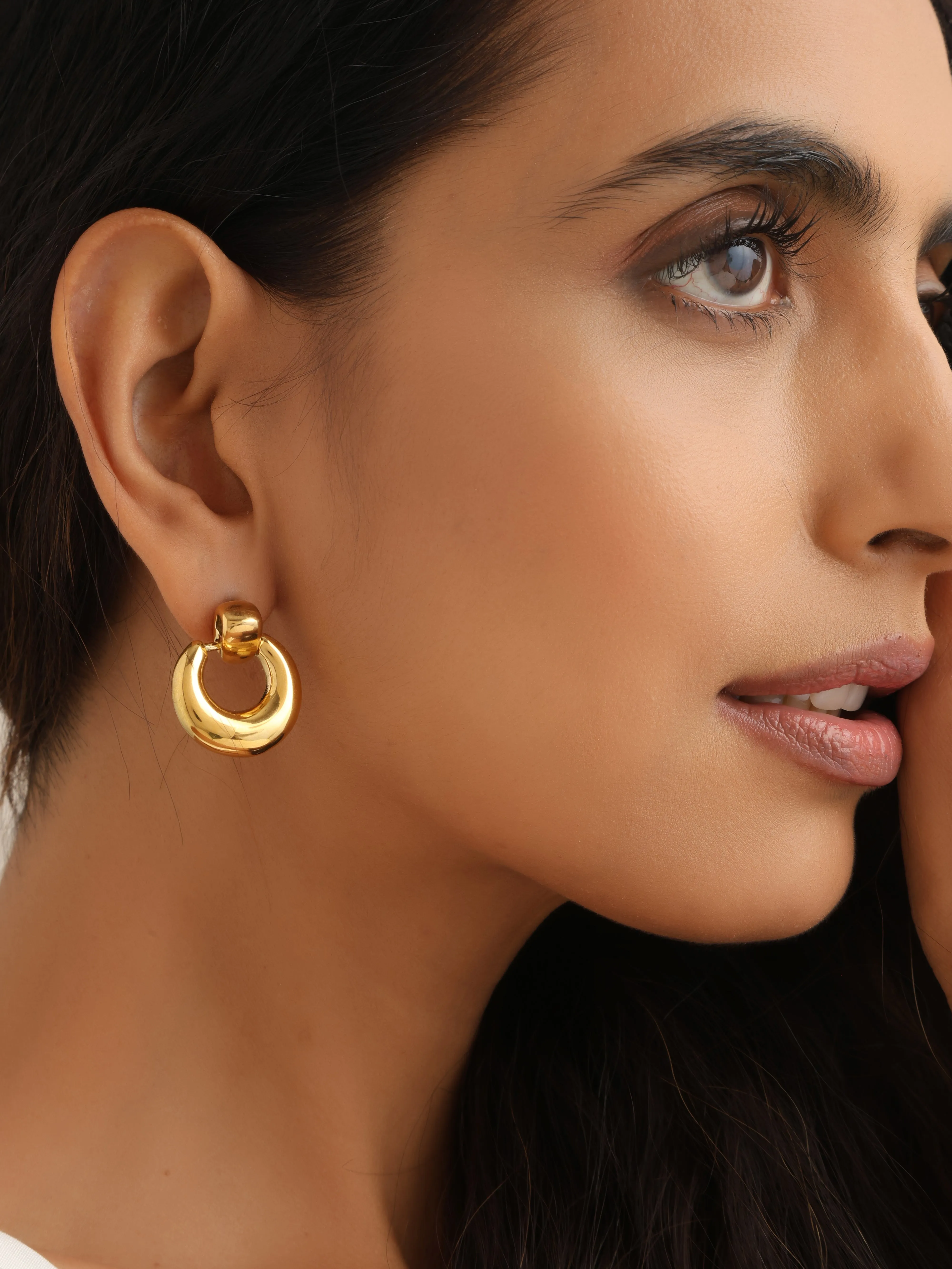 Gigi Hoops