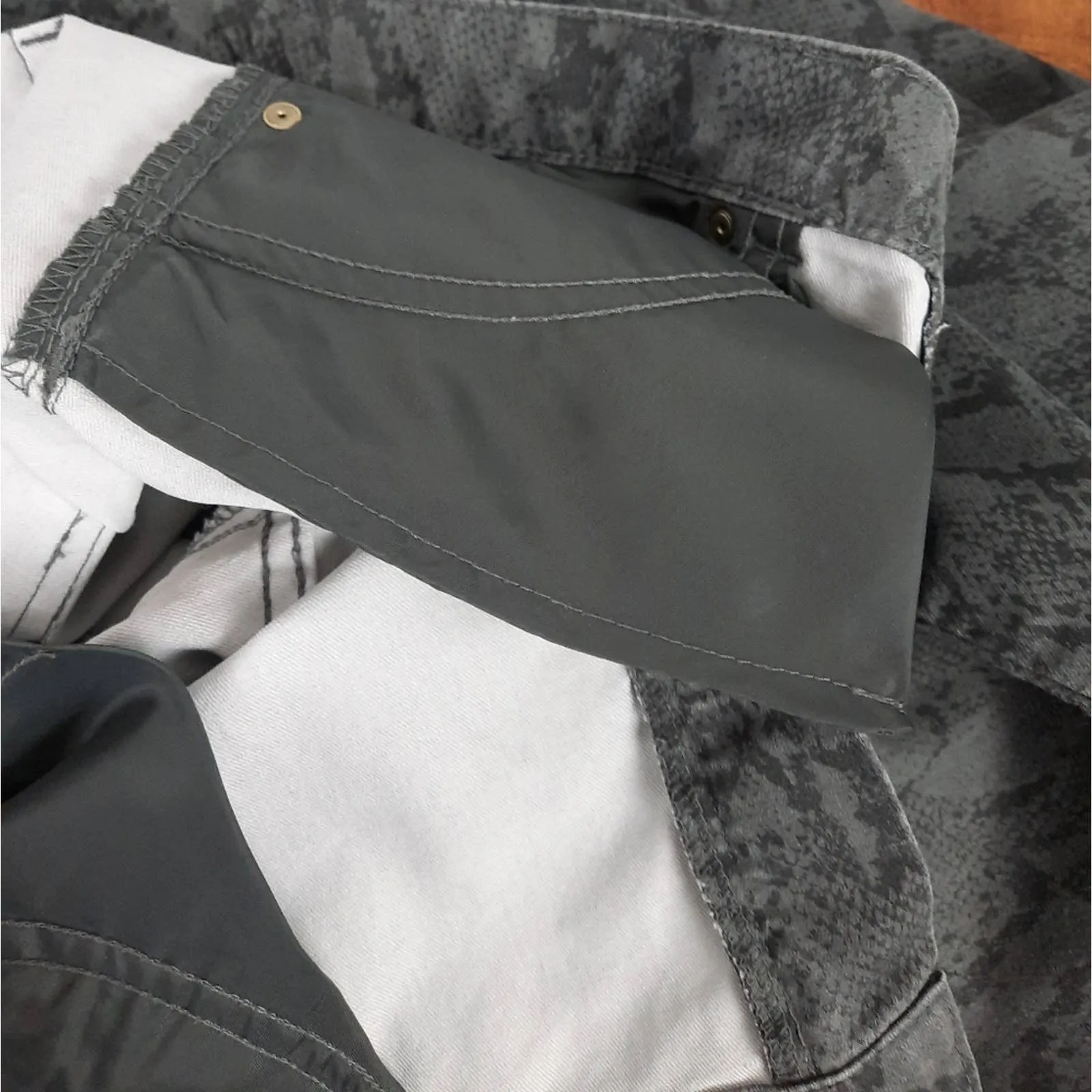 H&M Snakeskin Jeggings EUC