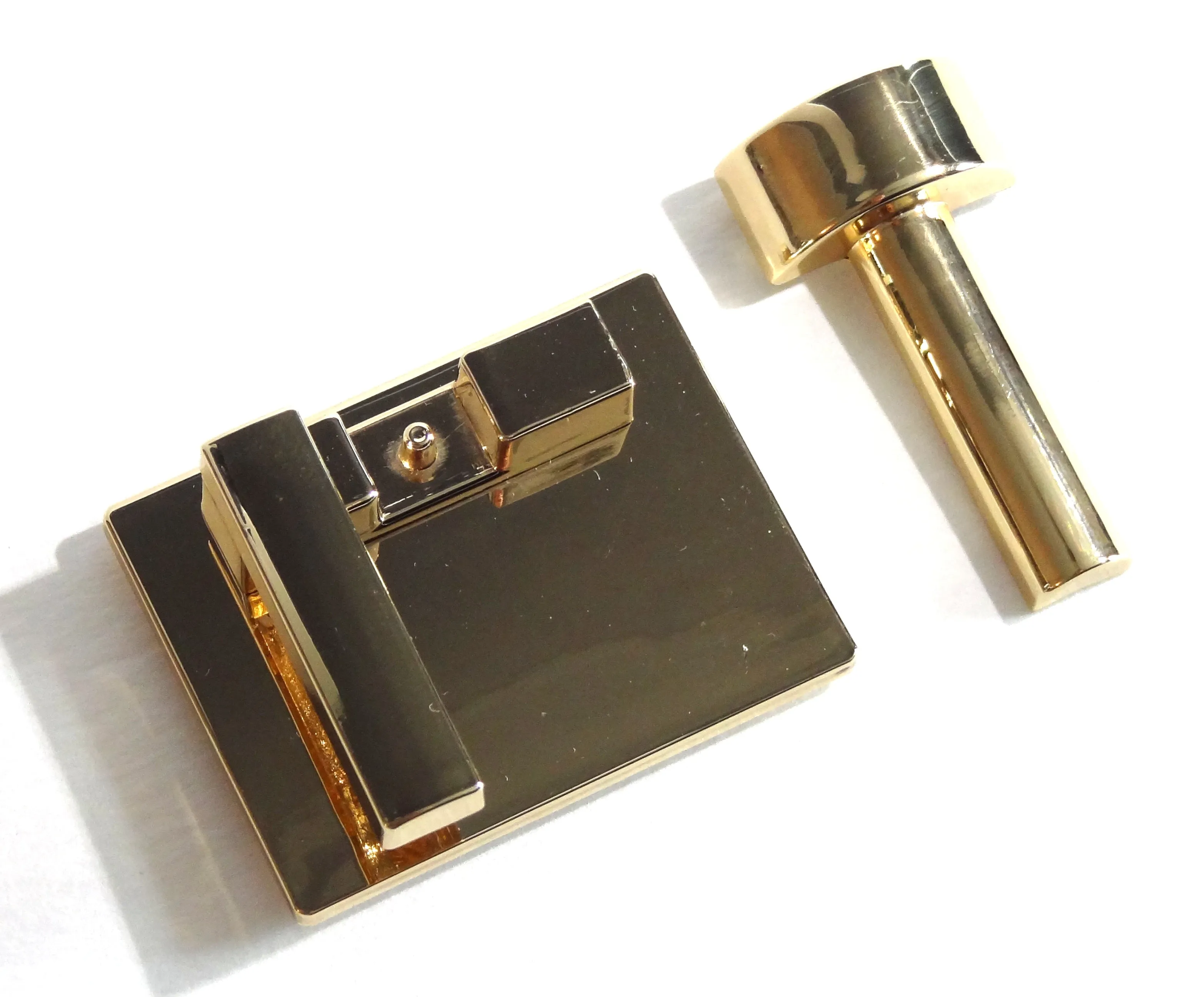 "Gate Pin"-- Twist Lock