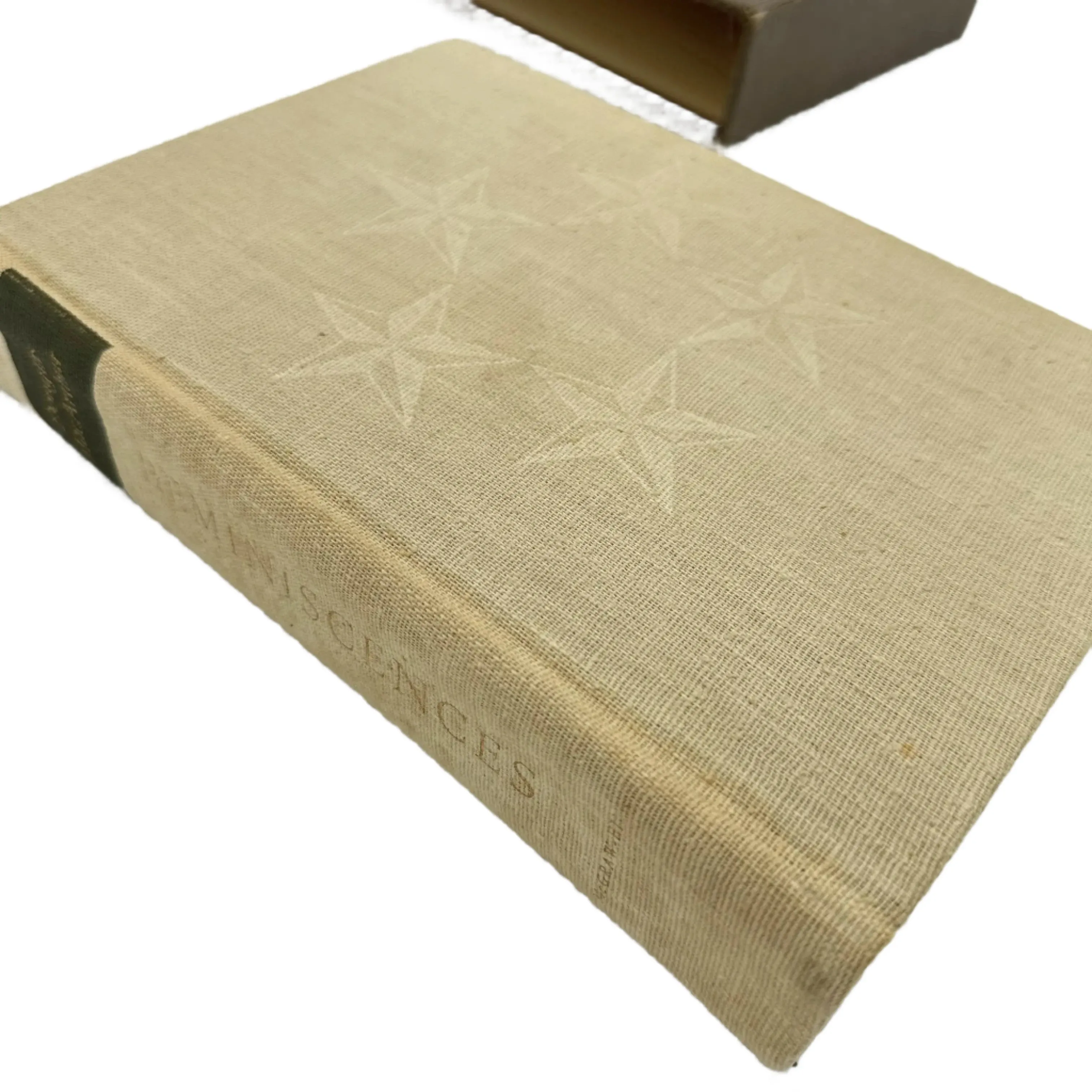 "Reminiscences" signed by the author General Douglas MacArthur, 1964 - First edition, #657 of 1750 signed copies