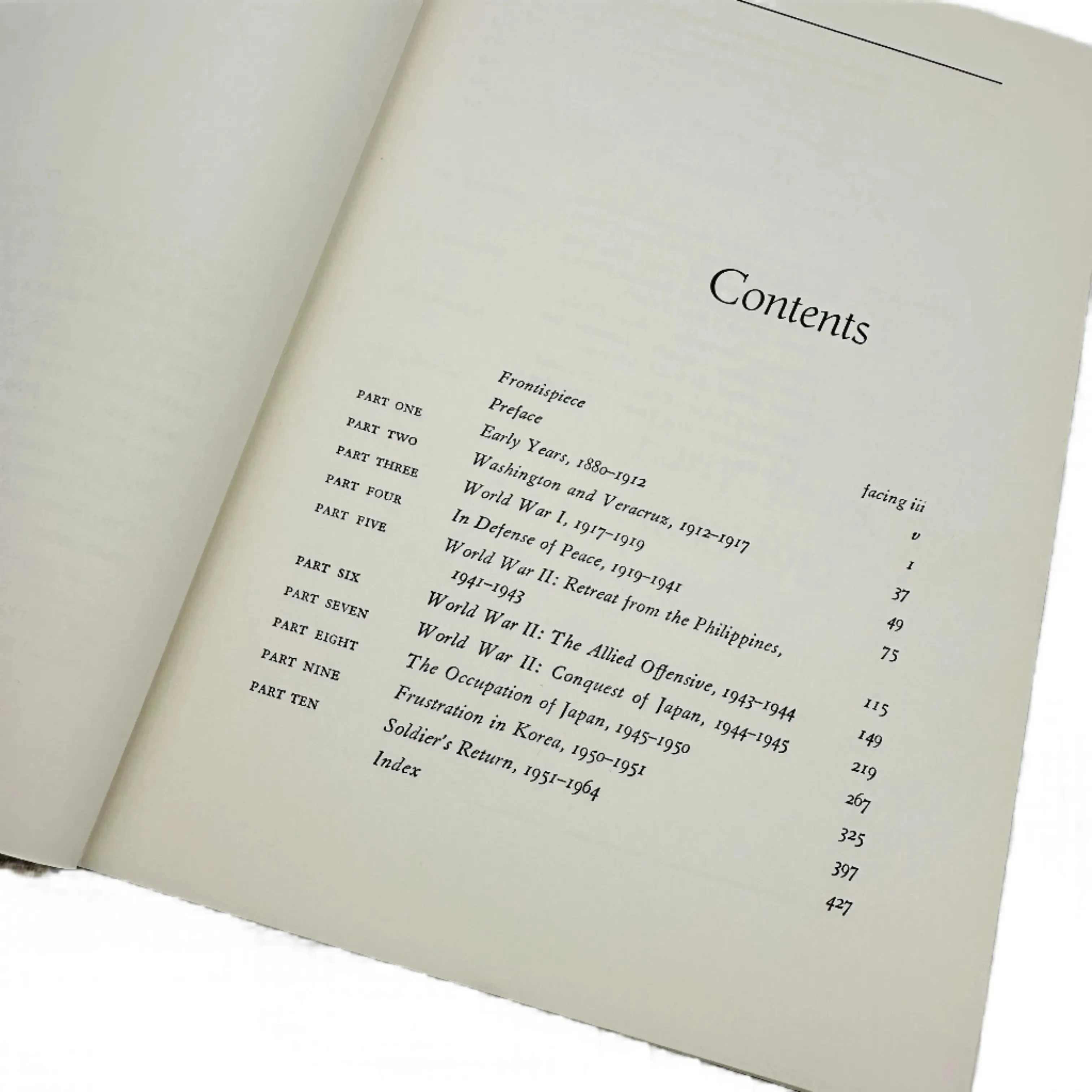 "Reminiscences" signed by the author General Douglas MacArthur, 1964 - First edition, #657 of 1750 signed copies