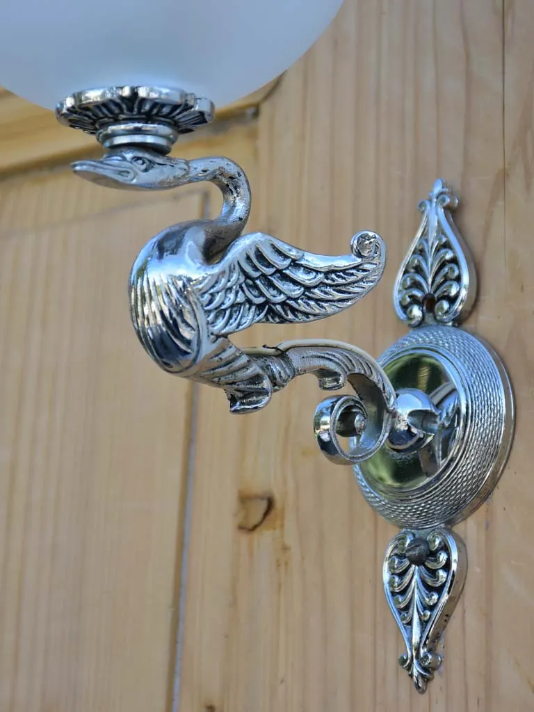 Rare set of bathroom hardware accessories decorated with swans - 1950's