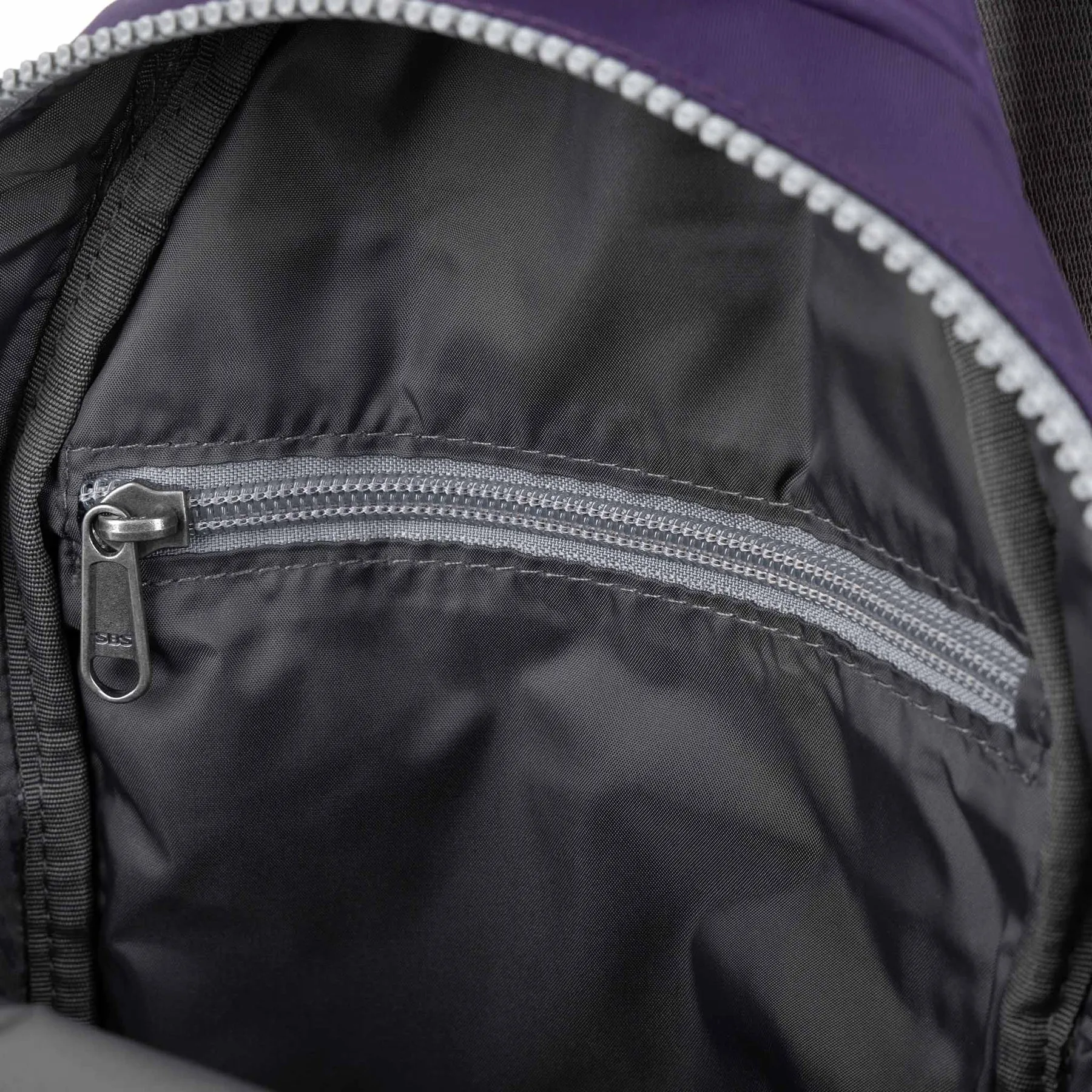 ROKA Willesden B Large Recycled Nylon Bag - Majestic Purple