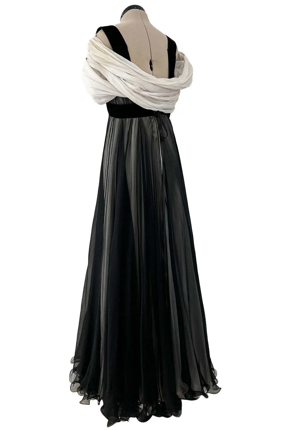 Stunning Spring 1986 Jacqueline de Ribes Black & Ivory Bias Cut Silk Chiffon Dress